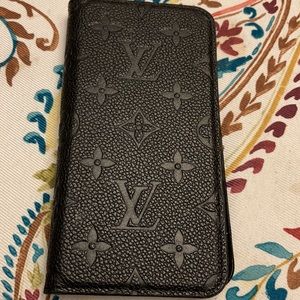 LOUIS VUITTON BLACK LEATHER IPHONE 11 CASE